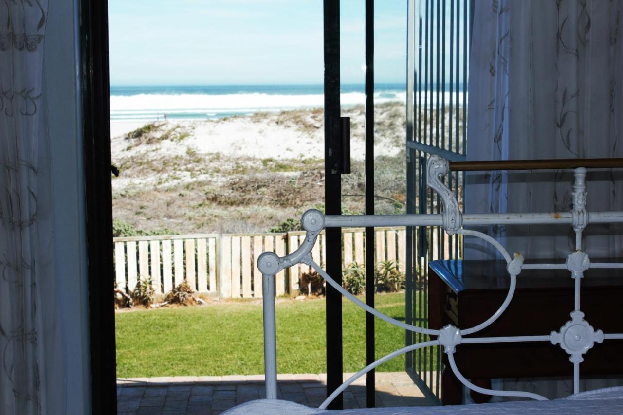 14 Penguin Place, Melkbosstrand Luaran gambar