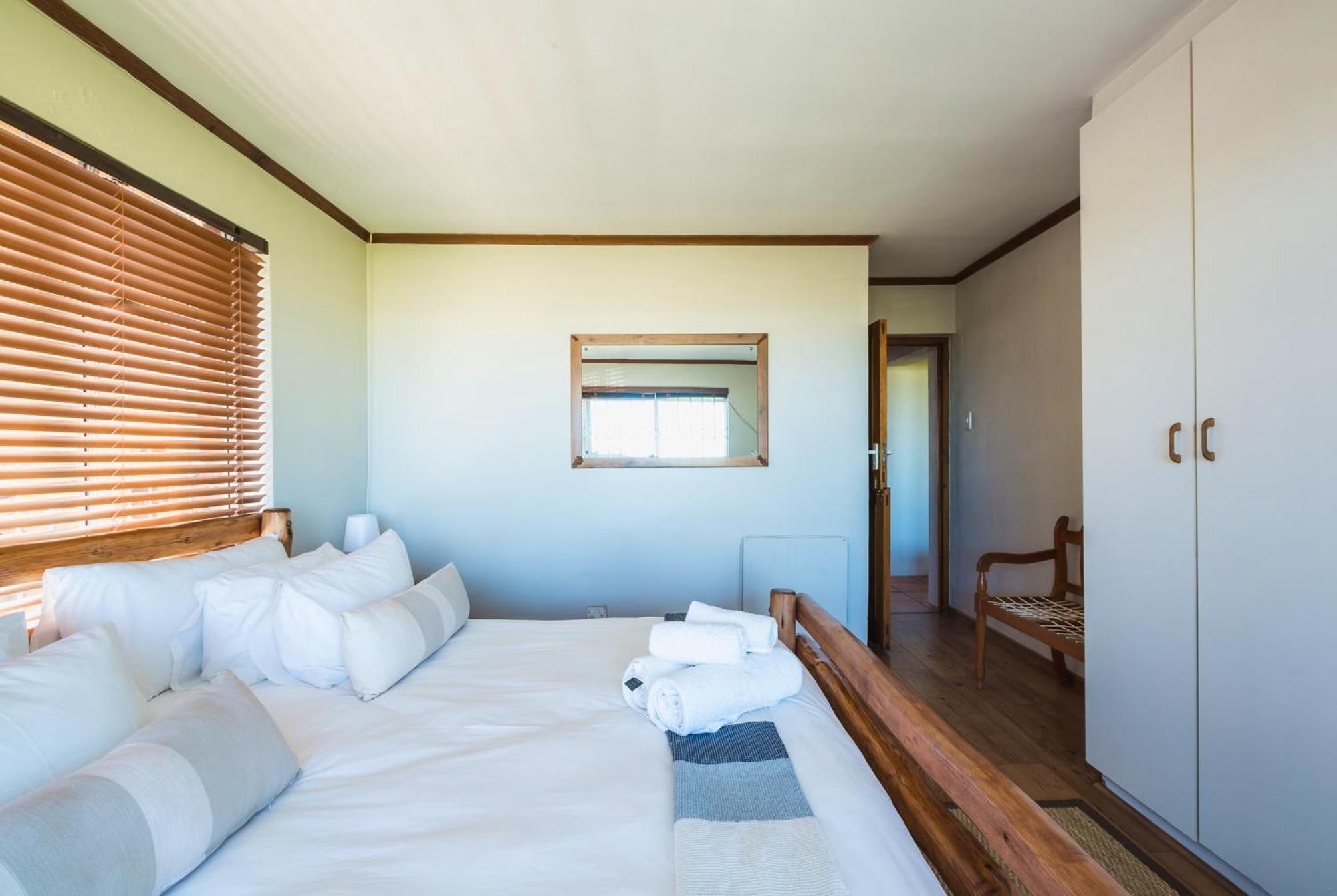 14 Penguin Place, Melkbosstrand Bilik gambar